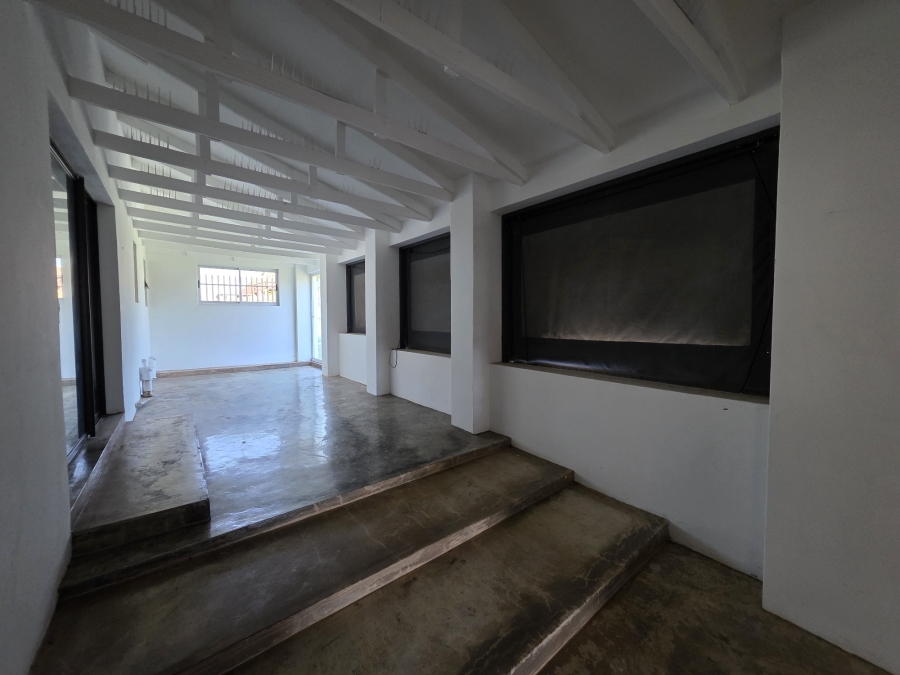 4 Bedroom Property for Sale in C Place Eastern Cape